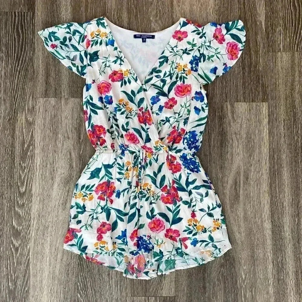 Womens One Clothing White Floral Romper - M